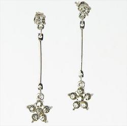 CL82: Silver Dangle Star Earrings