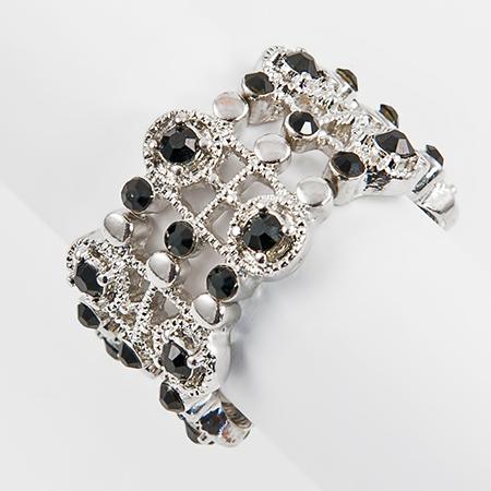 RA125: Silver and Jet Stretch Ring
