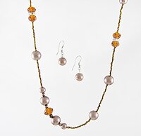 SN208T: Pearl & Crystal Set (Coffee/Topaz or Creamy Brown/Light Amber)