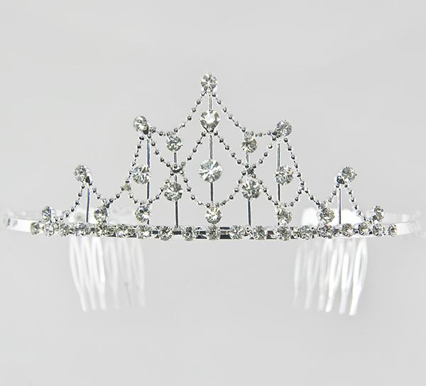 TR26: Elegant Austrian Crystal Tiara