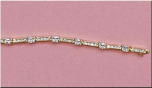 BR211: Crystal Bracelet