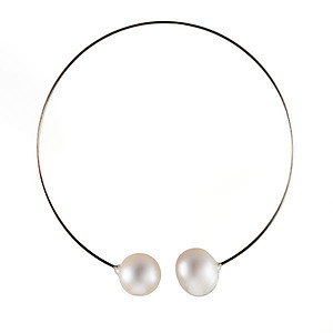 BR510: Delicate Natural Pearl Bracelet