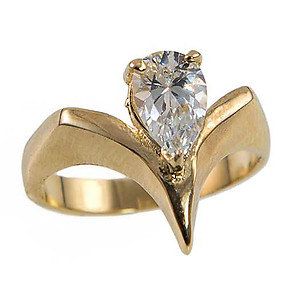 CL227: Elegant CZ Ring