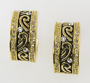 EA532: Black Enamel & Gold Hoop Earrings