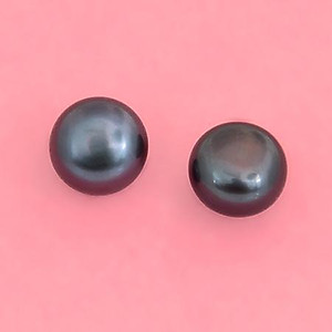 EA624: Fresh Water Pearl Earrings Black or White