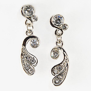 EA628: Crystal Chandelier Earring