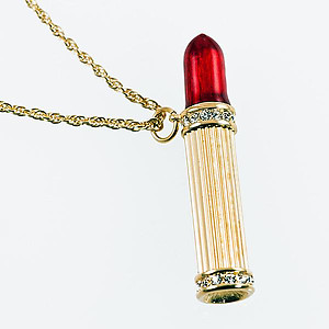 NA238: SwarovskiJewel Tone Lipstick Necklace