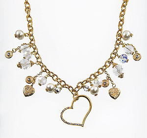 SN303: Heart Treasure Necklace in a Gold tone finish 