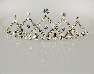 TR16: Stunning Multi-Facetted Tiara