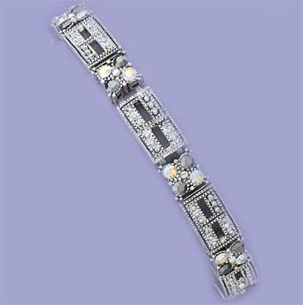 BR18BK: Clear or Blue Pave' Set Crystal Stretch Bracelet