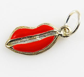 CH205R: Red Lips Charm in Gold or Silver