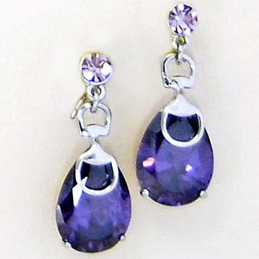 EA472: Amethyst Crystal Tear Drop Earrings