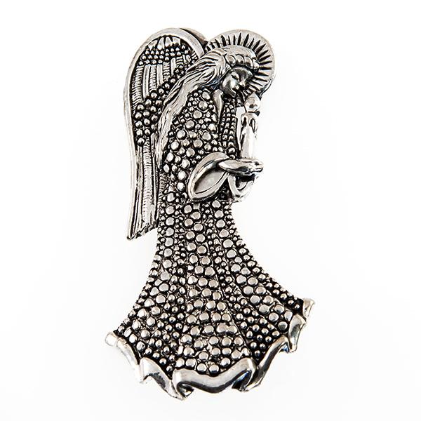 CL184: Elegant Angel Pin