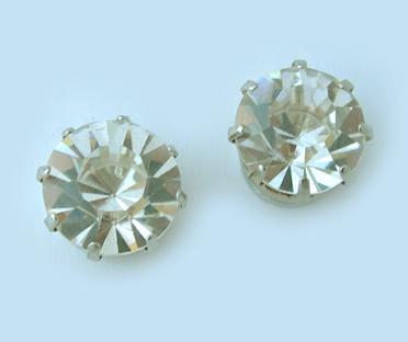 EA375PR: Magnetic CZ Earrings