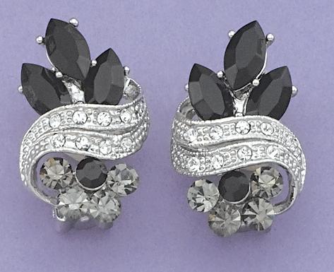 EA414: Elegant Austrian Crystal Jet Earrings