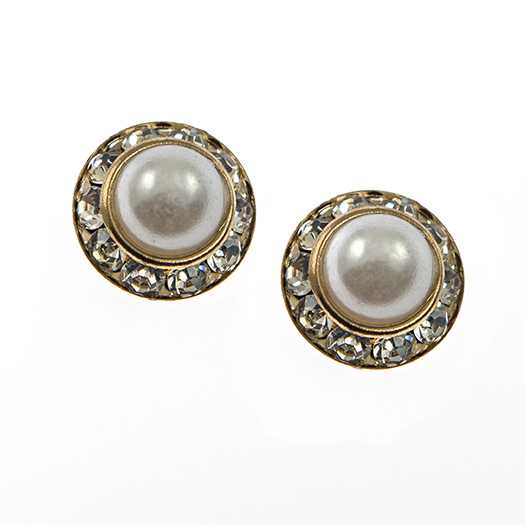 EA688: Pearl Earring with Crystal Bezel