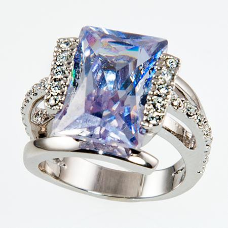 RA126: Violet CZ Ring