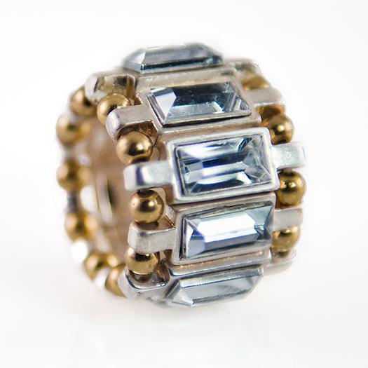 RA152: Emerald Cut Stretch Ring