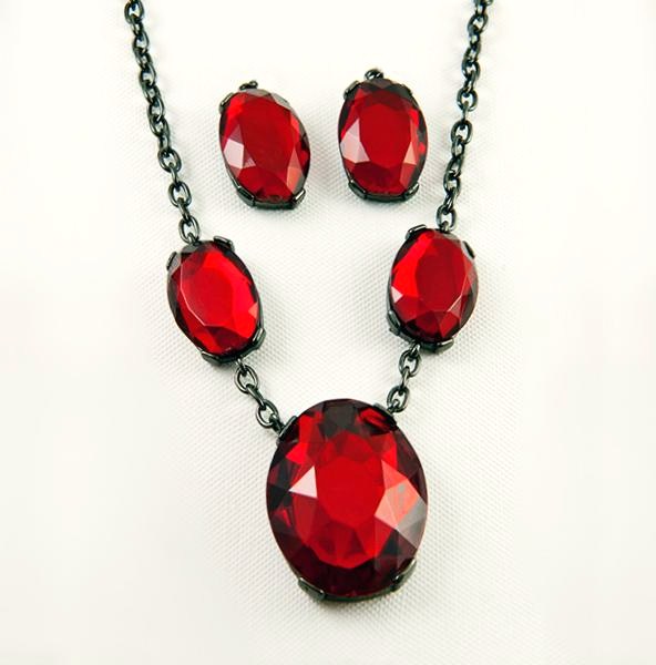 SN254: Ruby Red Crystal Set